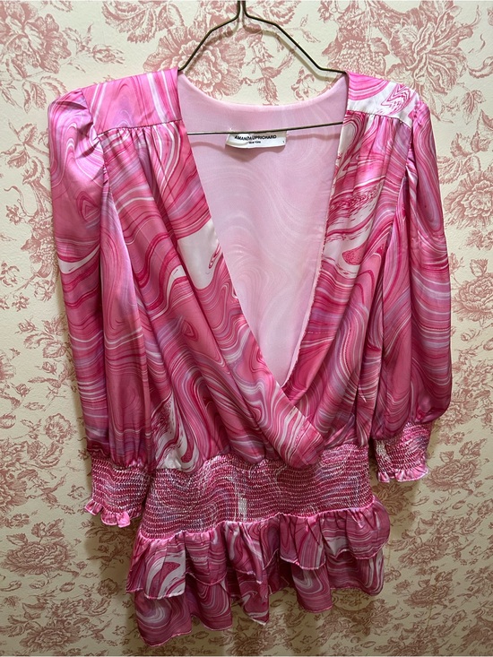 Amanda Uprichard Dresses & Skirts - Amanda Uprichard Pink Marble Print Deep V Neck Mini Dress
